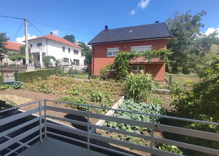 Bor شقة ليفنو